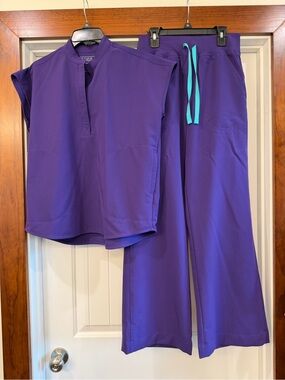 Figs Purple Pulse Set